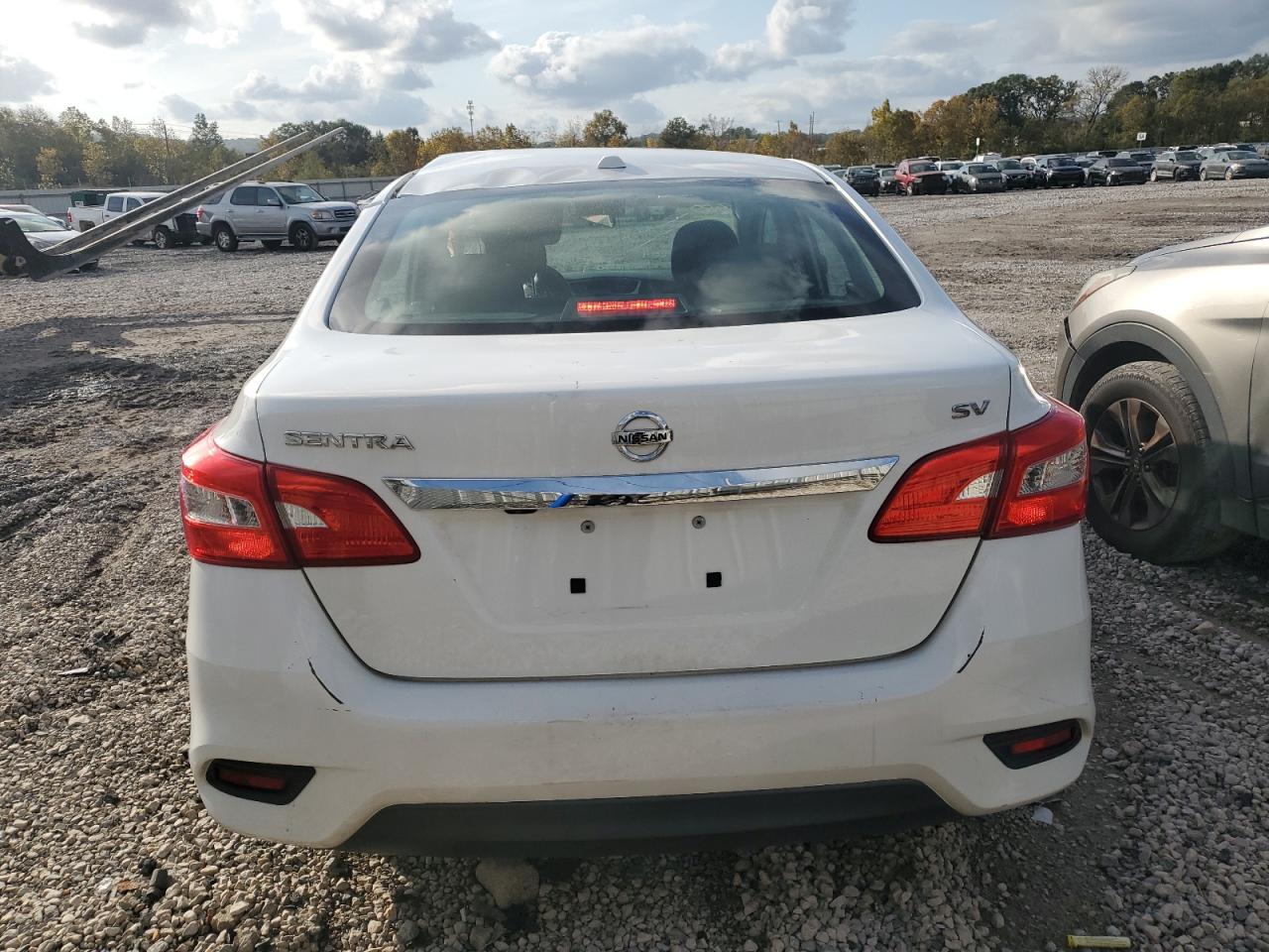 2017 Nissan Sentra - Image 6