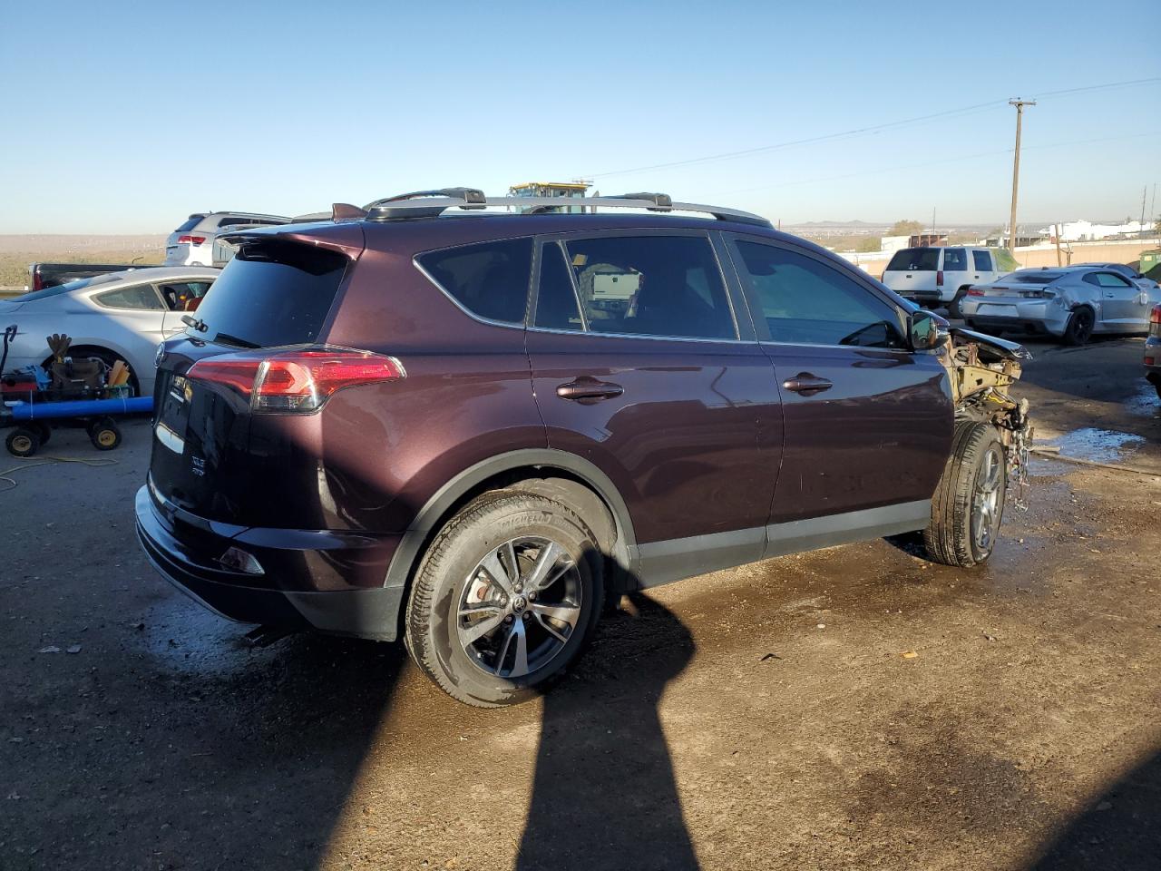 2017 Toyota Rav4 Xle VIN: 2T3RFREV8HW653620 Lot: 79813034