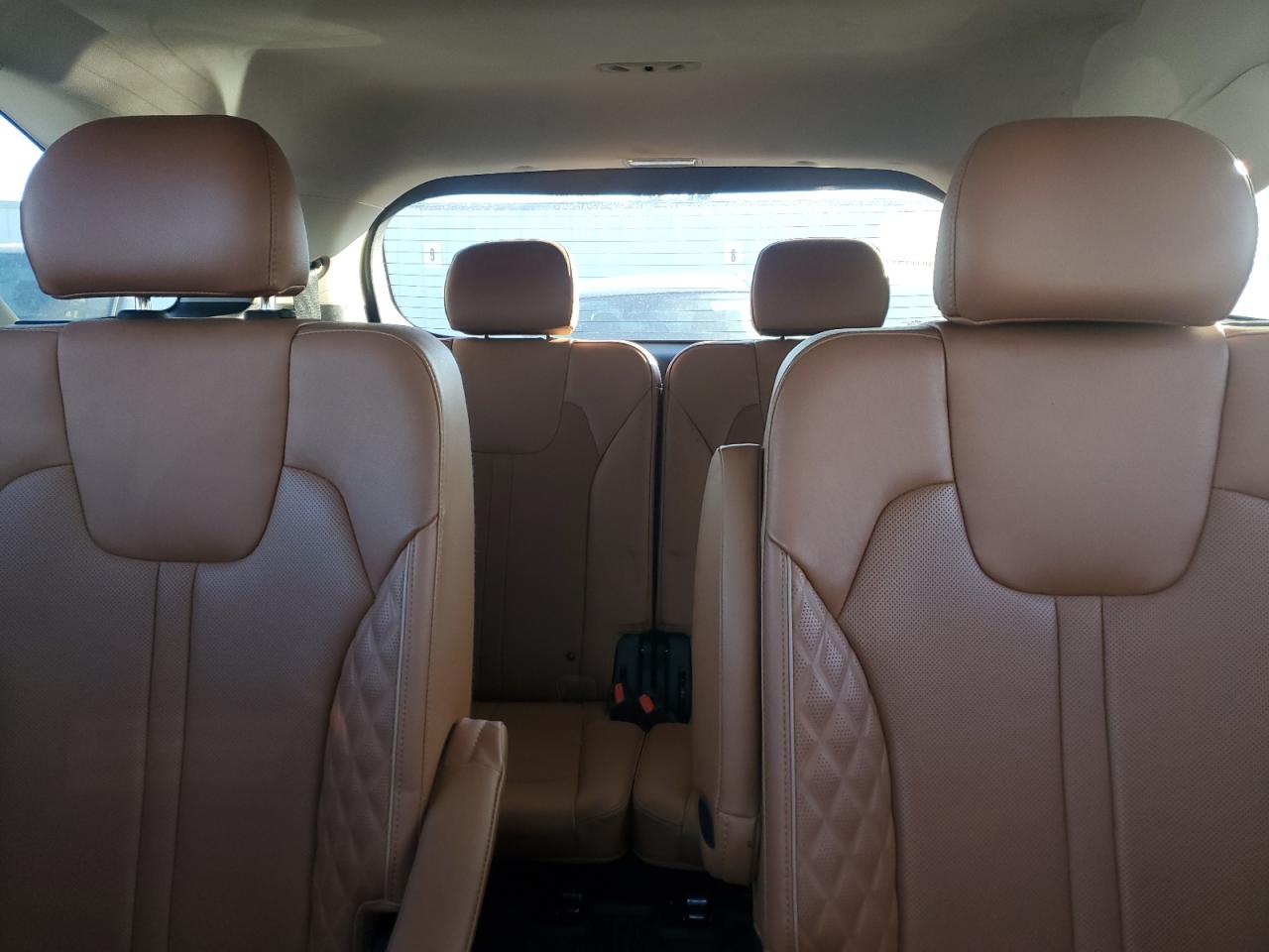 2022 Kia Sorento - Image 10