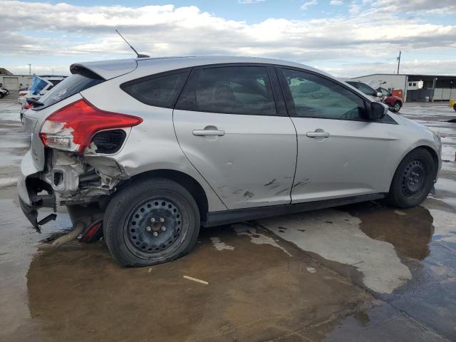  FORD FOCUS 2012 Silver