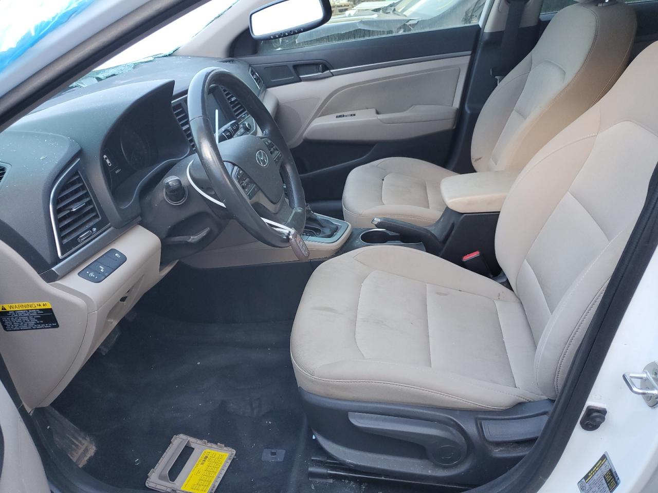 2018 Hyundai Elantra - Image 7
