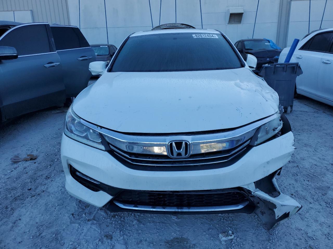 2017 Honda Accord - Image 5