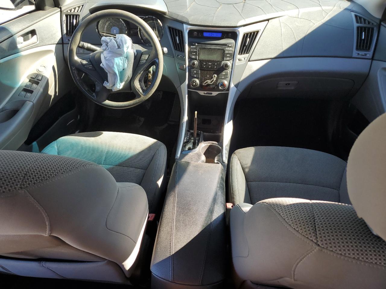 2013 Hyundai Sonata - Image 8
