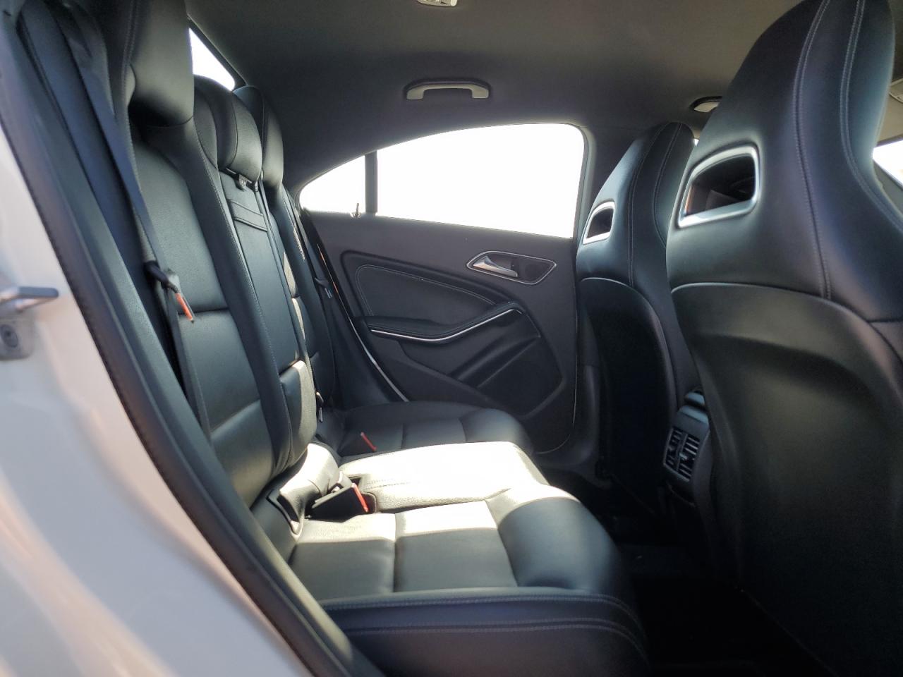 2018 Mercedes-Benz CLA-klasse - Image 10