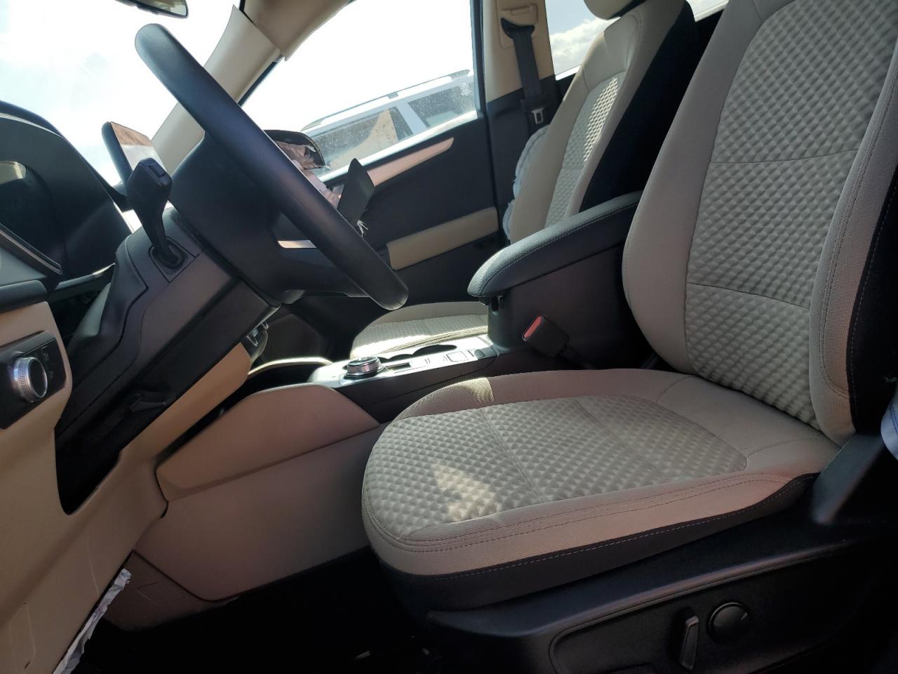 2020 Ford Escape - Image 7