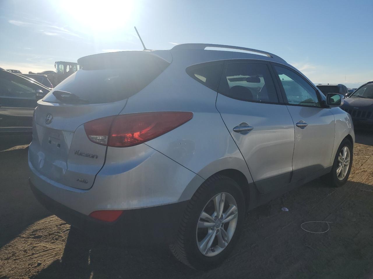 2013 Hyundai Tucson - Image 3