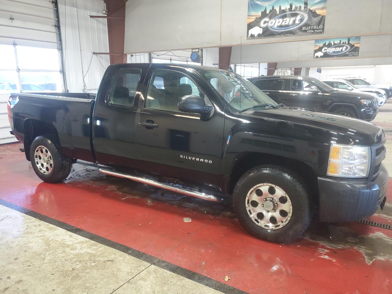 2009 Chevrolet Silverado - Image 4