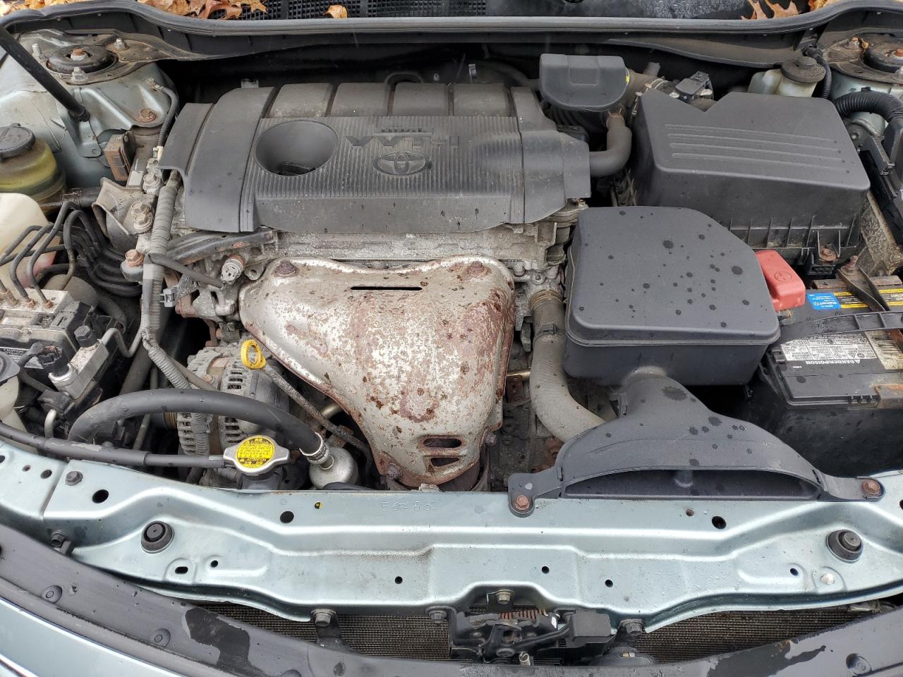 2011 Toyota Camry - Image 11