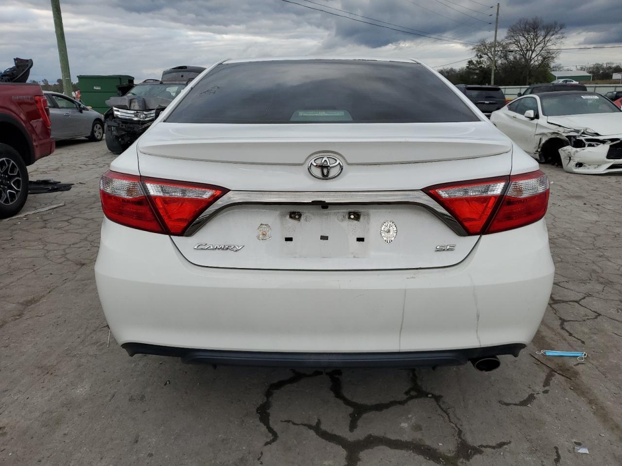 2015 Toyota Camry Le VIN: 4T1BF1FK7FU071960 Lot: 80448704