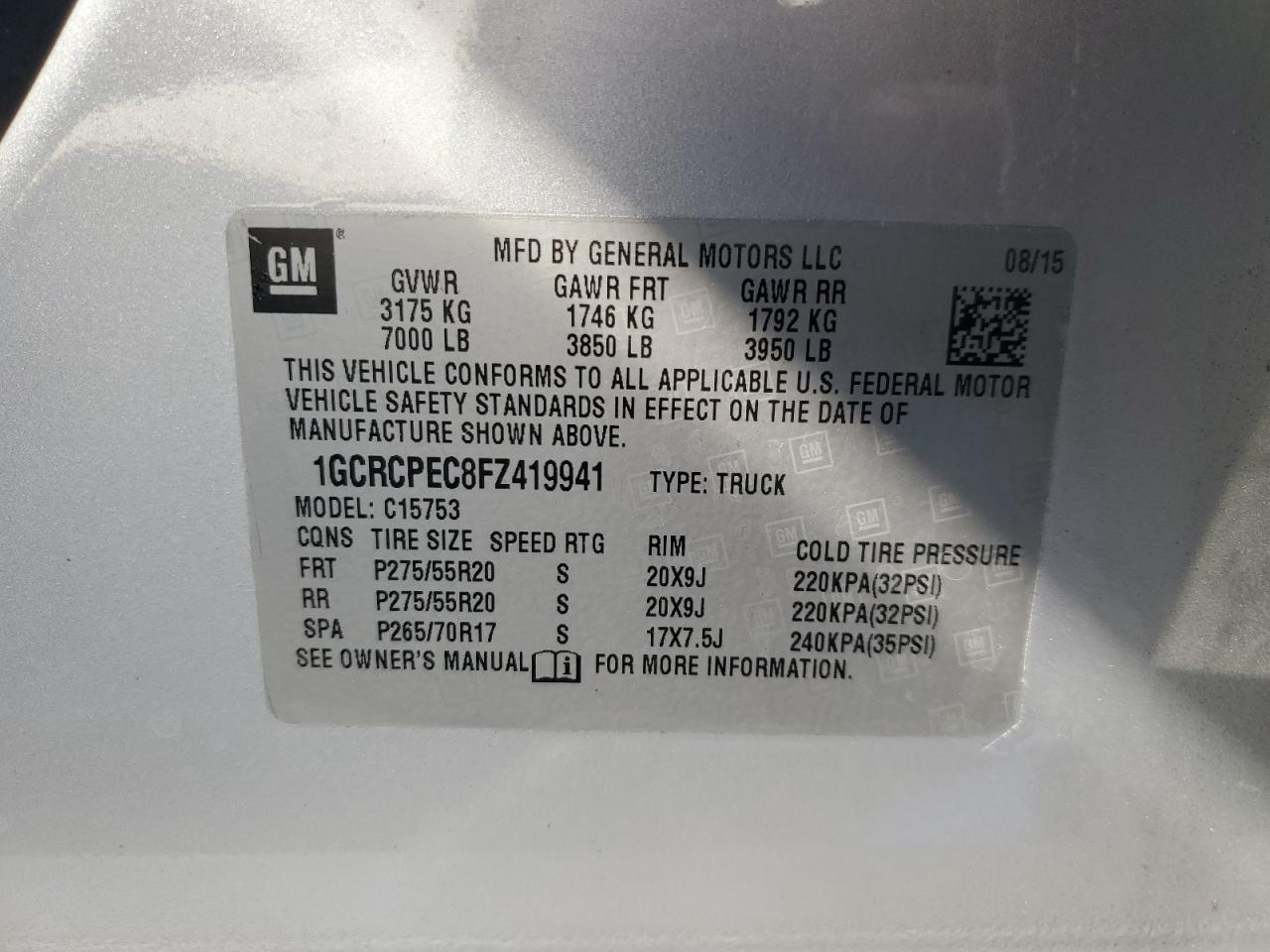 2015 Chevrolet Silverado - Image 14