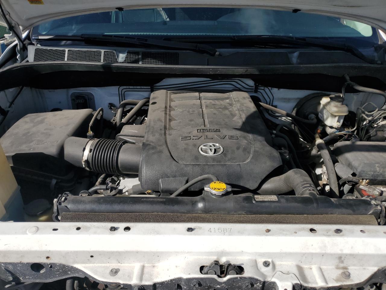 2011 Toyota Tundra - Image 11