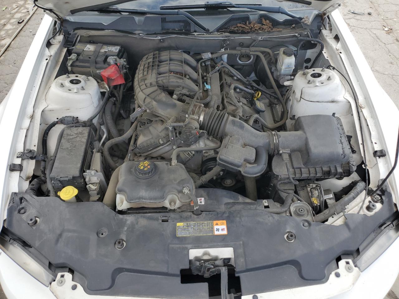 2012 Ford Mustang - Image 11