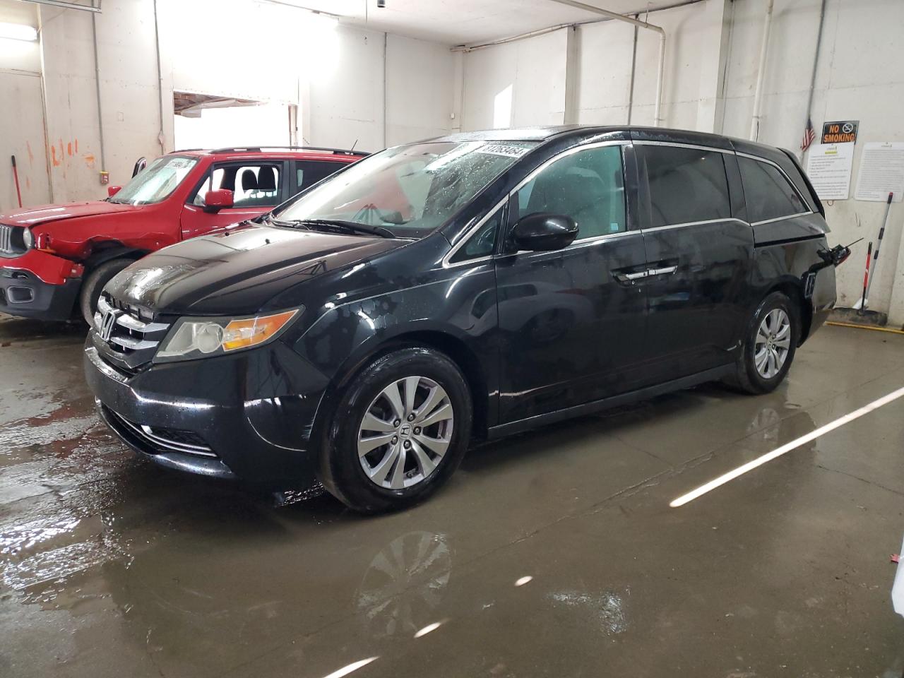 2015 Honda Odyssey - Image 1
