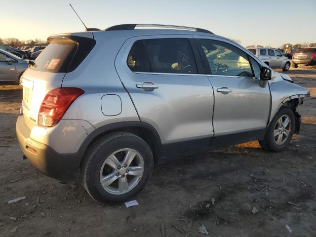 Parquets CHEVROLET TRAX 2016 Silver