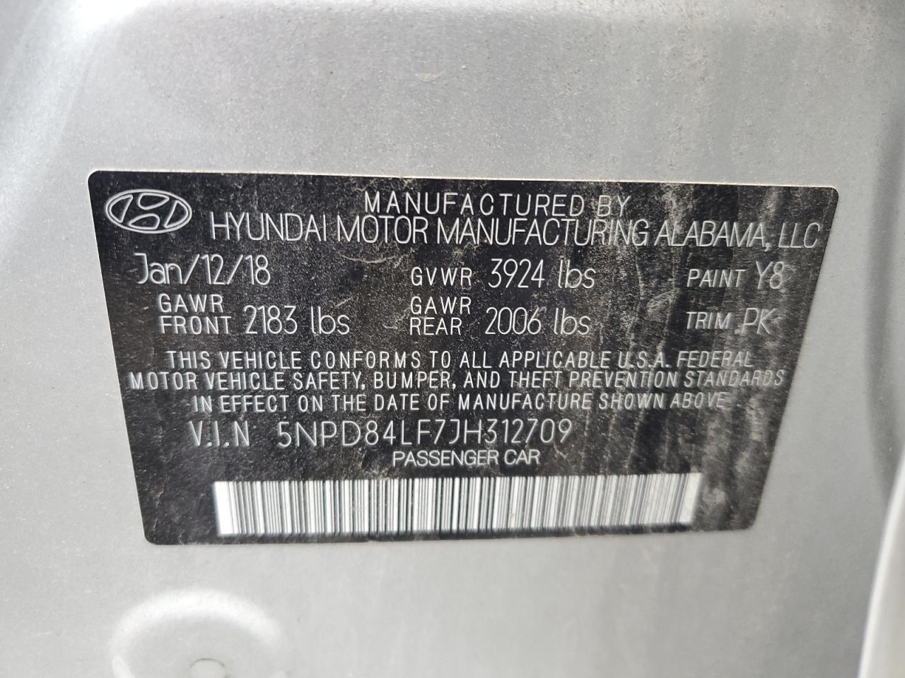 2018 Hyundai Elantra - Image 12