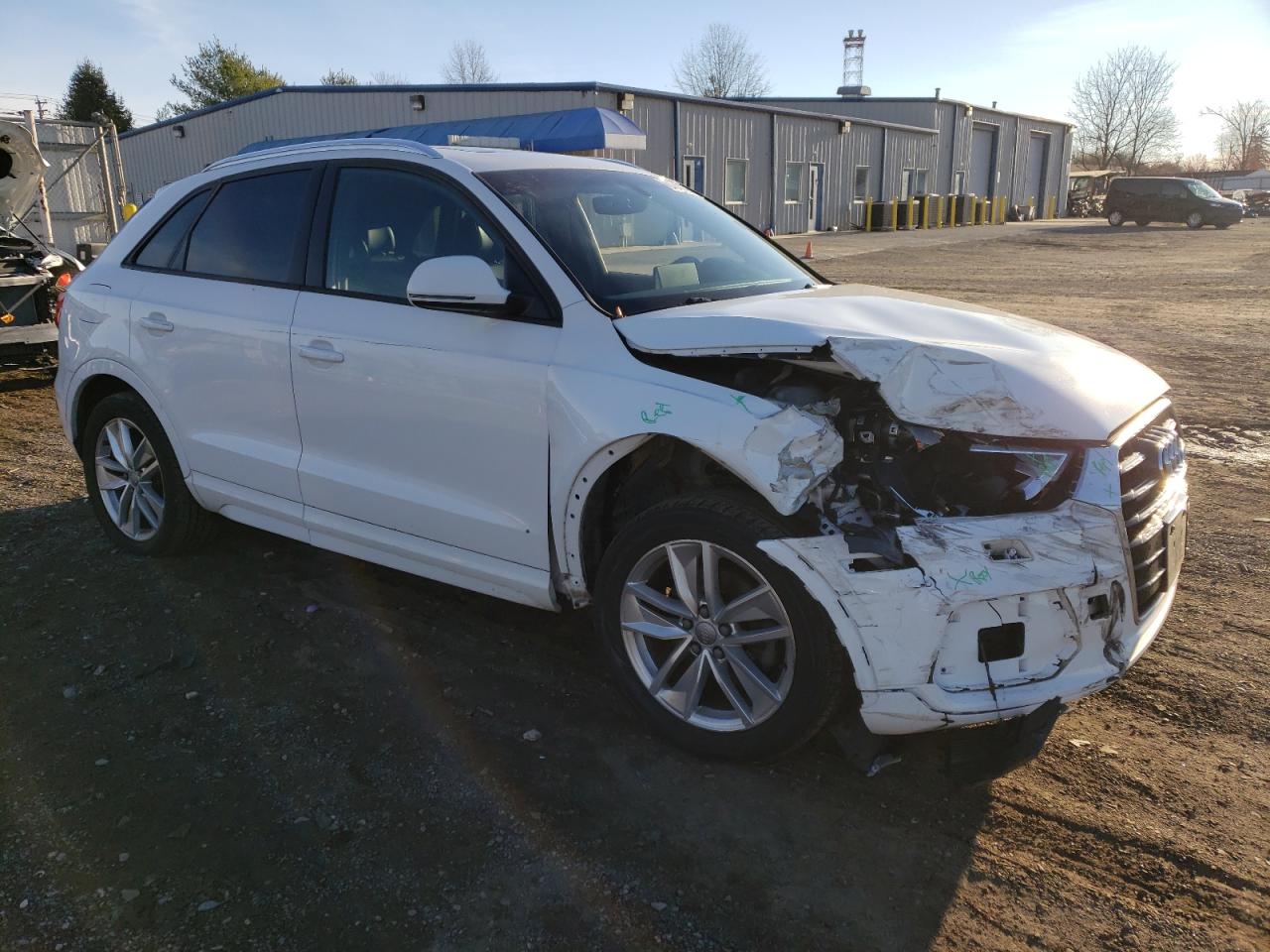 2017 Audi Q3 - Image 4