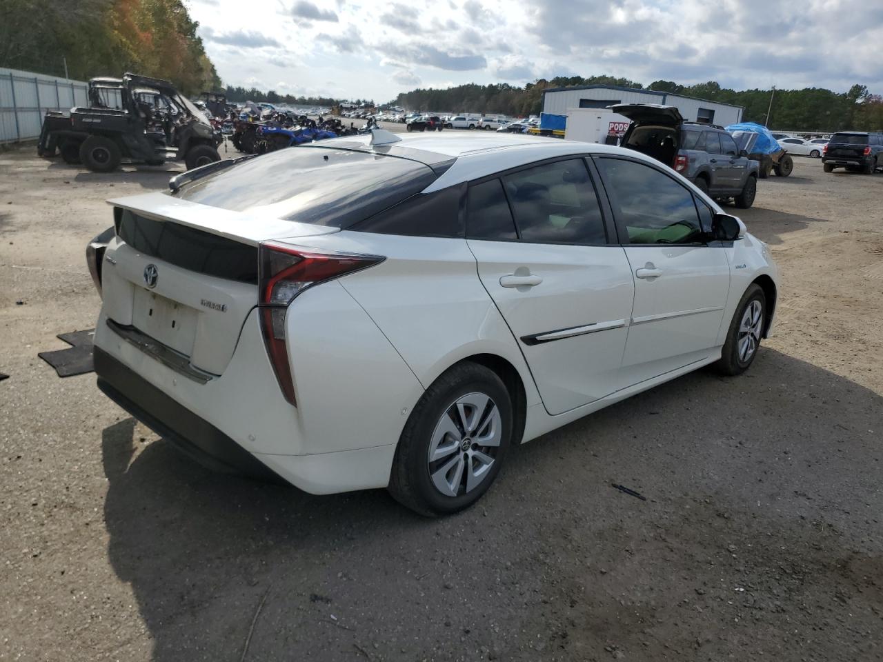 2017 Toyota Prius - Image 3