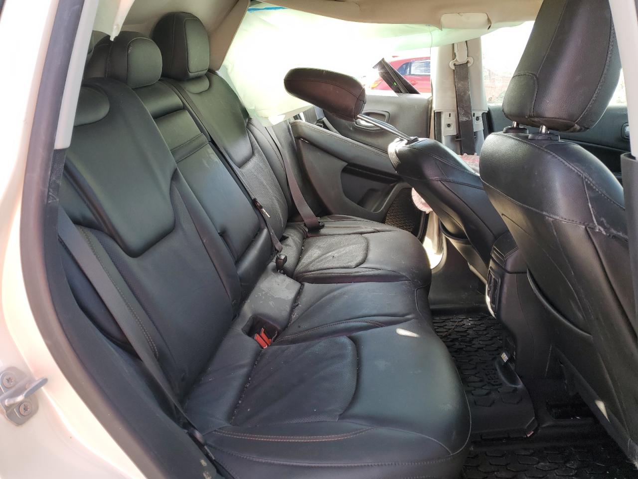 2018 Jeep Compass Limited VIN: 3C4NJCCB6JT122691 Lot: 81555314