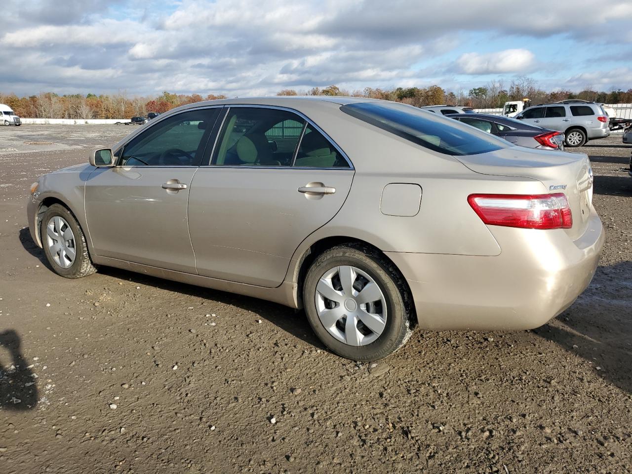 2007 Toyota Camry - Image 2