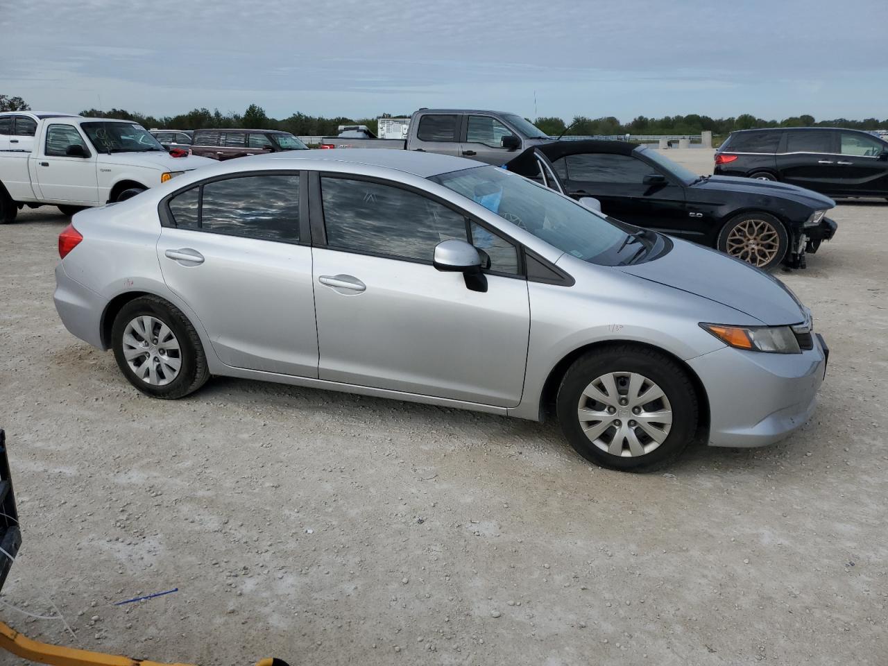 2012 Honda Civic - Image 4