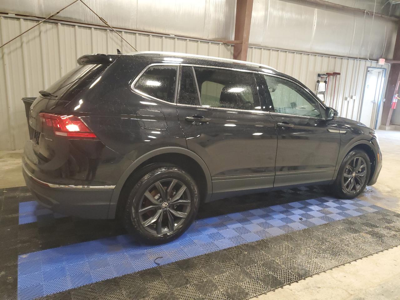 Фото: 3VV2B7AX1RM123146 - 3