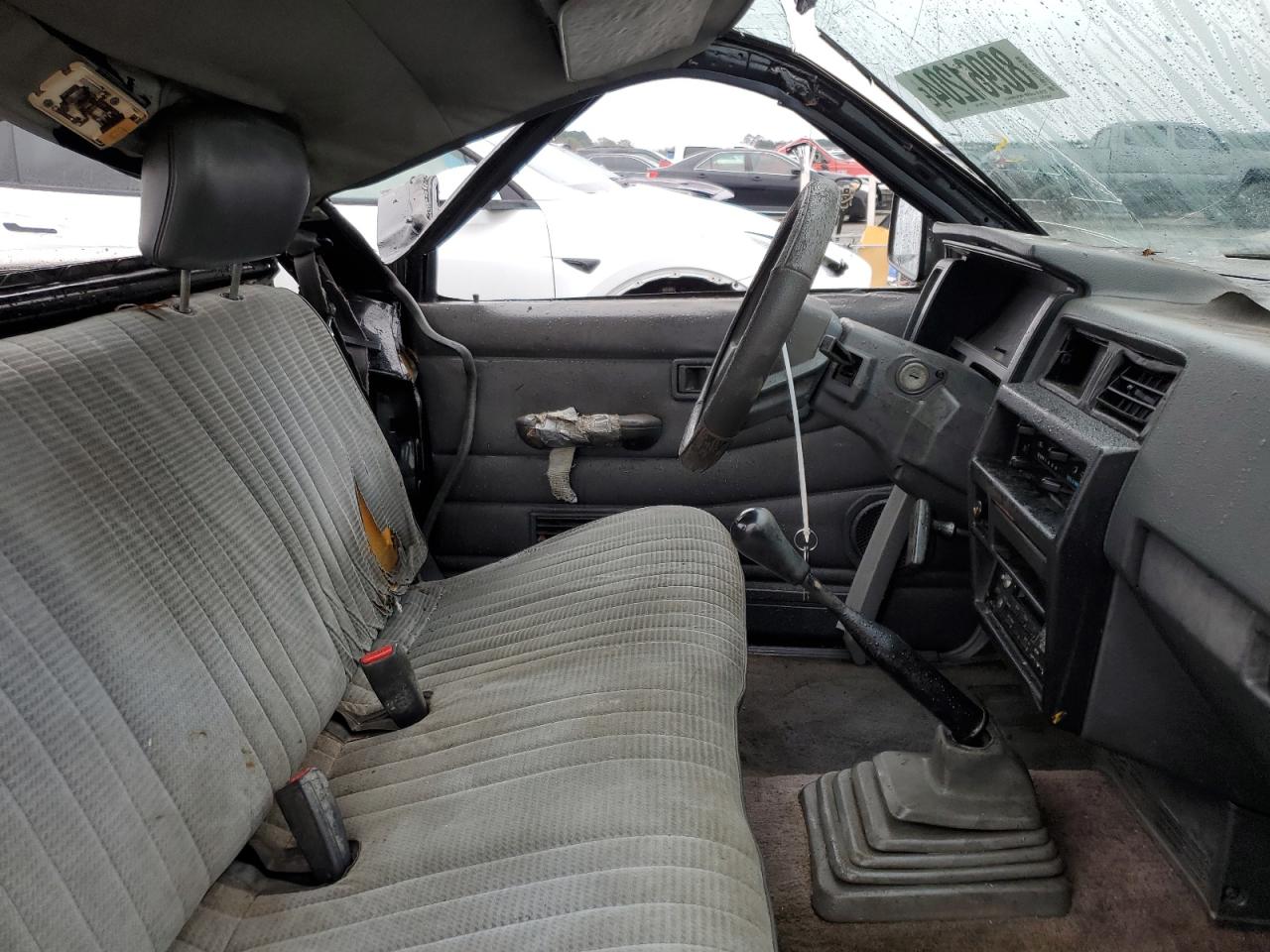 1993 Nissan Navara (Frontier) - Image 7