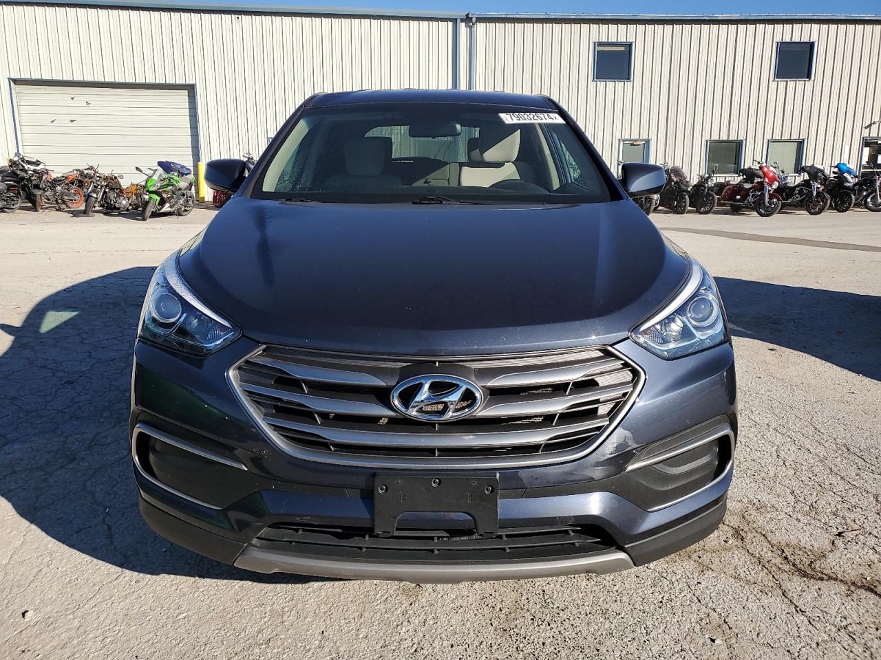 2018 Hyundai Santa Fe - Image 5