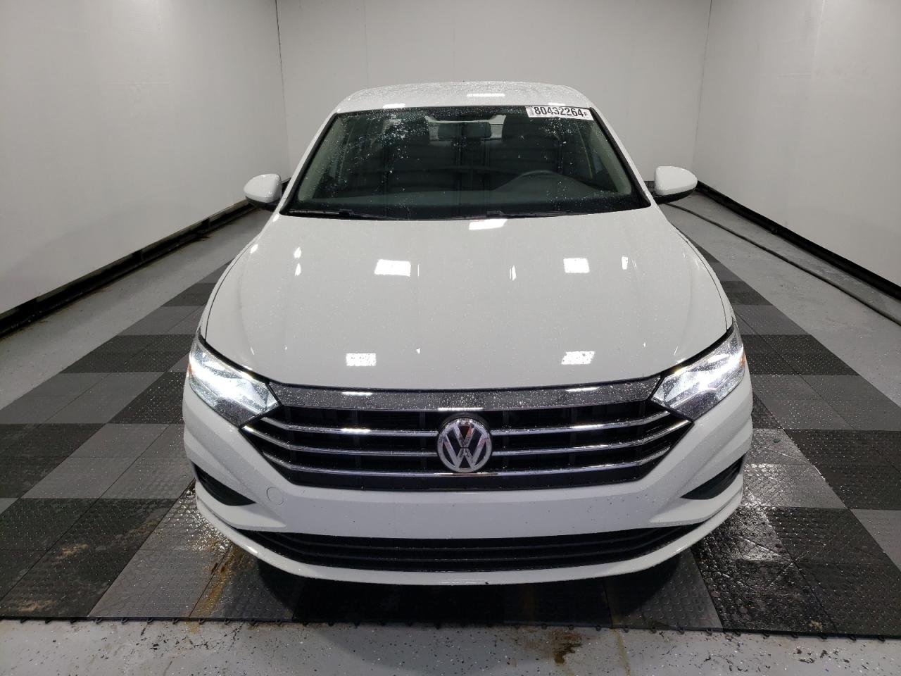 2020 Volkswagen Jetta - Image 5
