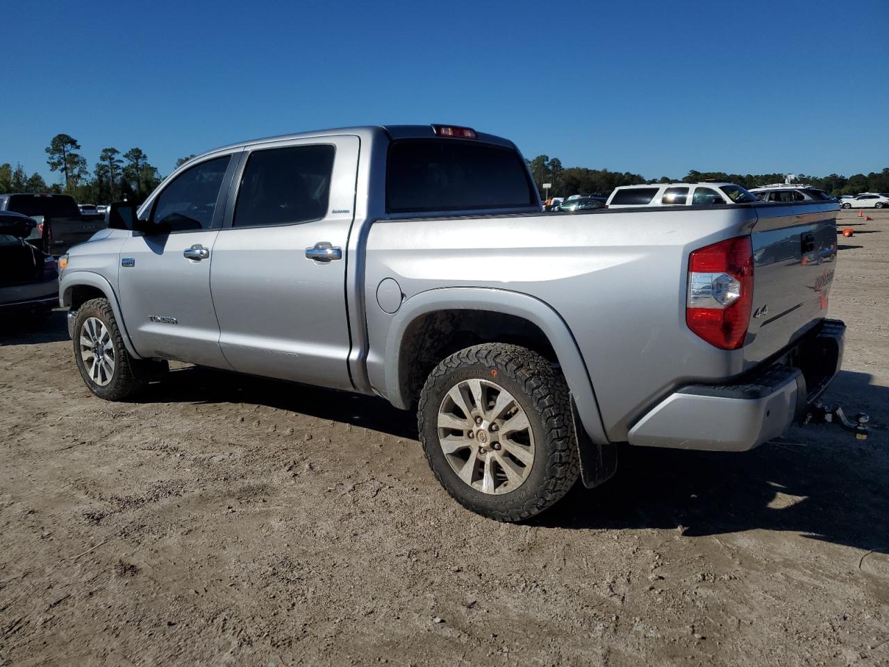 VIN 5TFHW5F12HX652975 2017 TOYOTA TUNDRA no.2