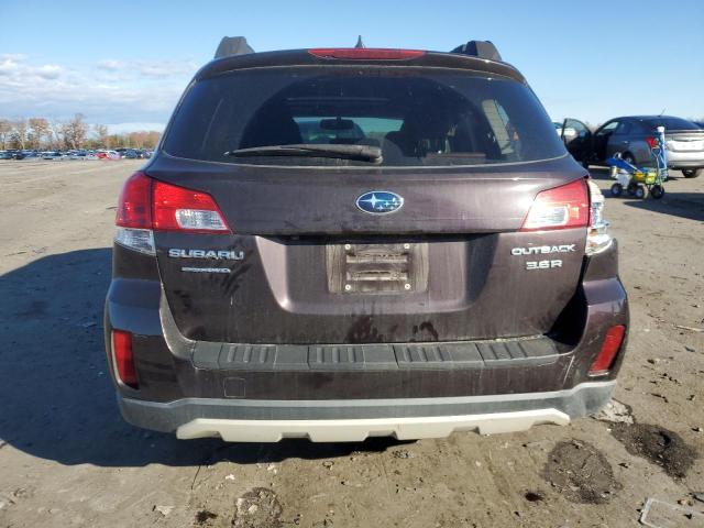  SUBARU OUTBACK 2013 Коричневый