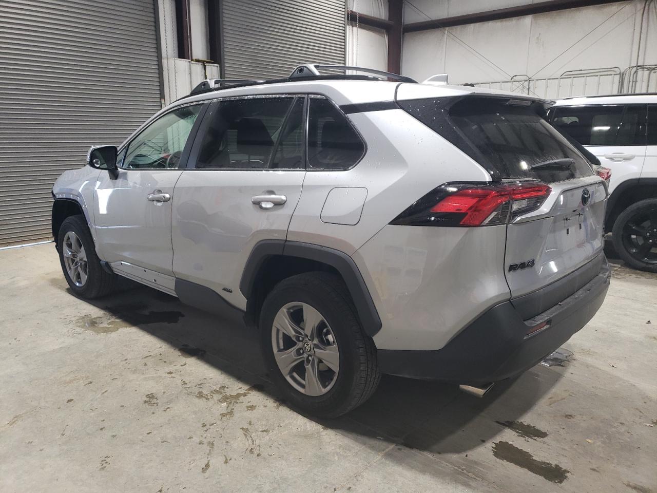 2024 Toyota RAV 4 - Image 2