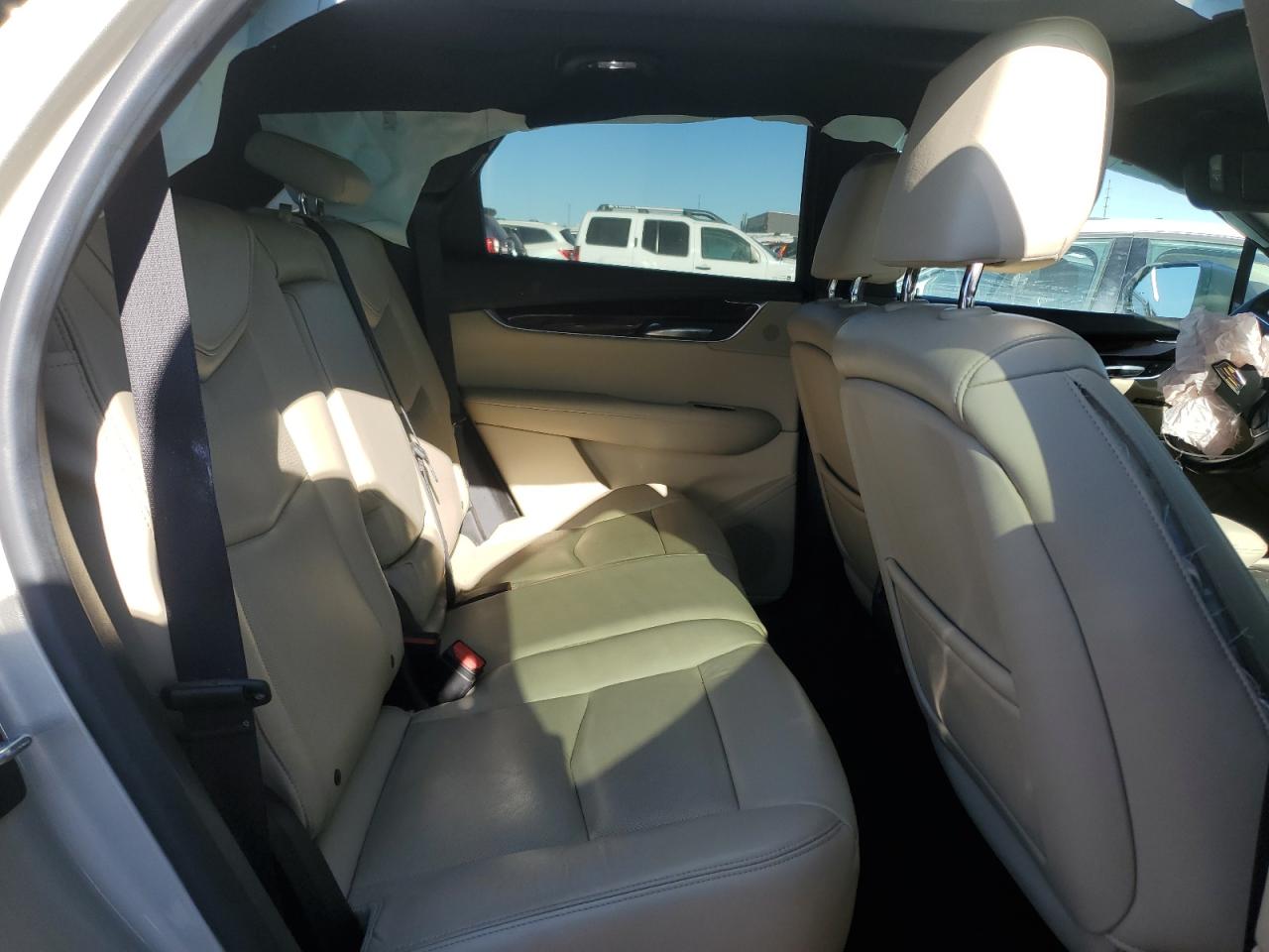 2017 Cadillac XT5 - Image 11