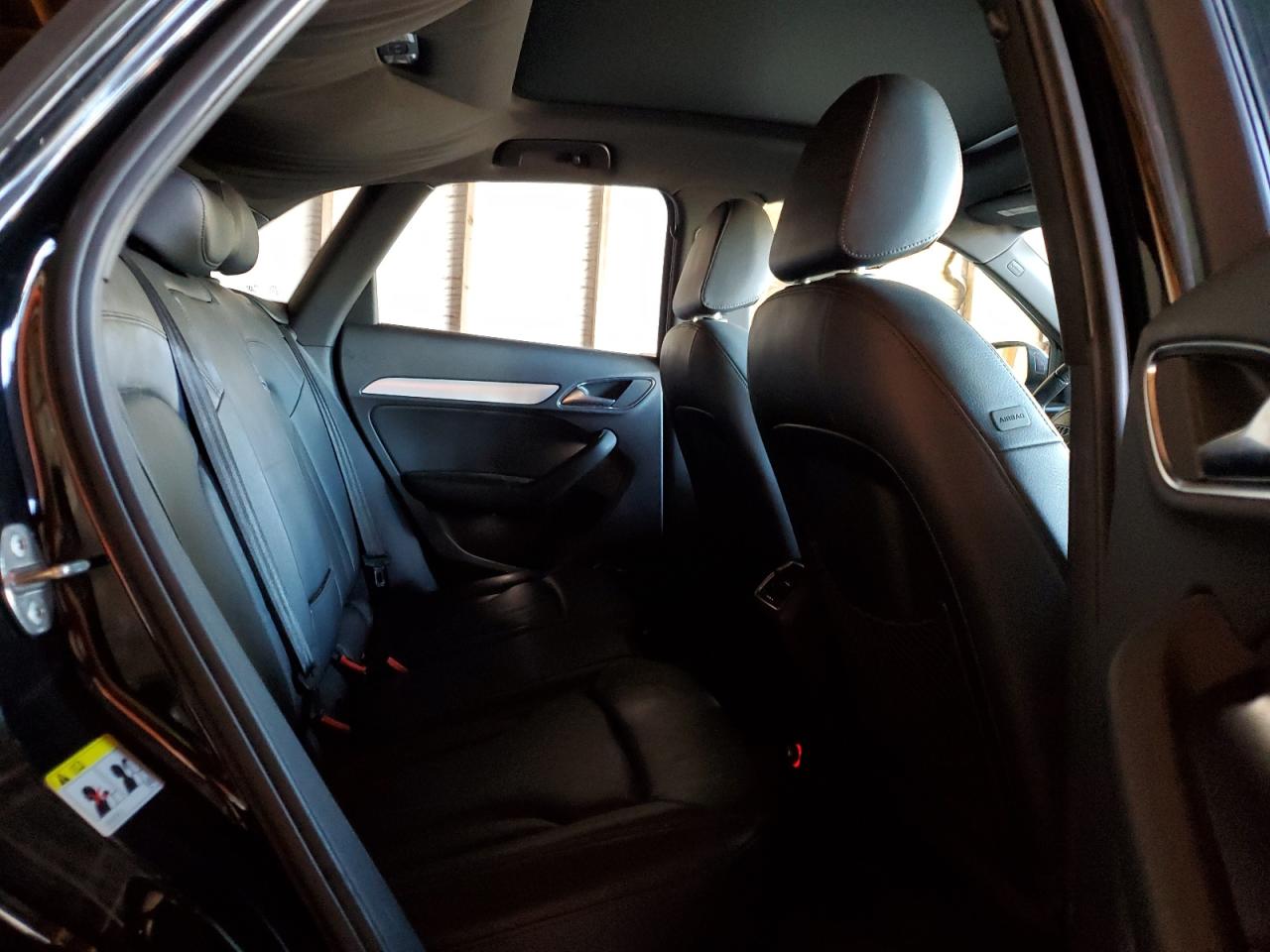 2015 Audi Q3 - Image 11