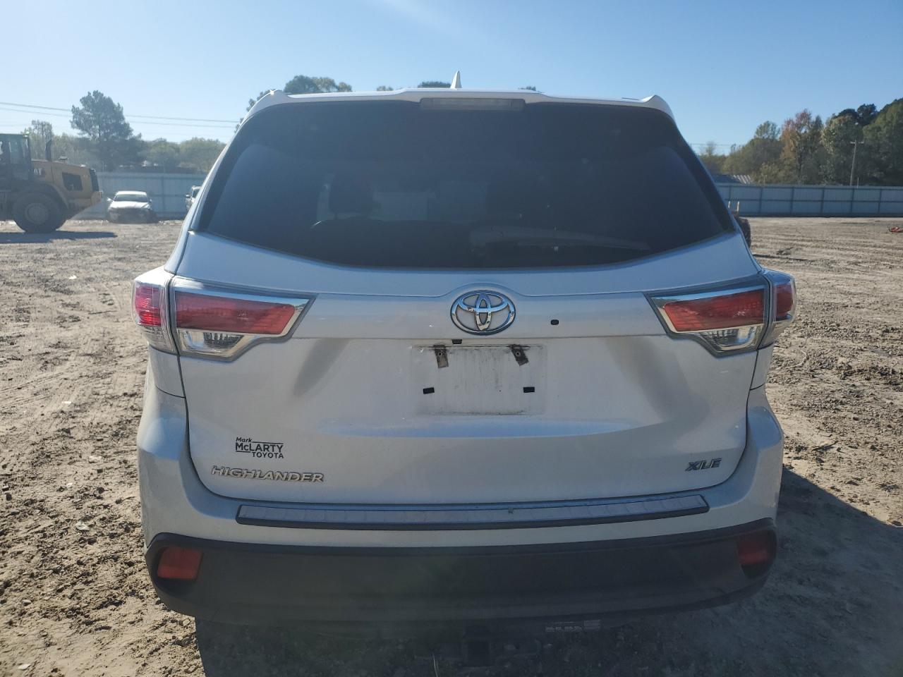 2015 Toyota Highlander Xle VIN: 5TDKKRFH5FS116529 Lot: 80762164