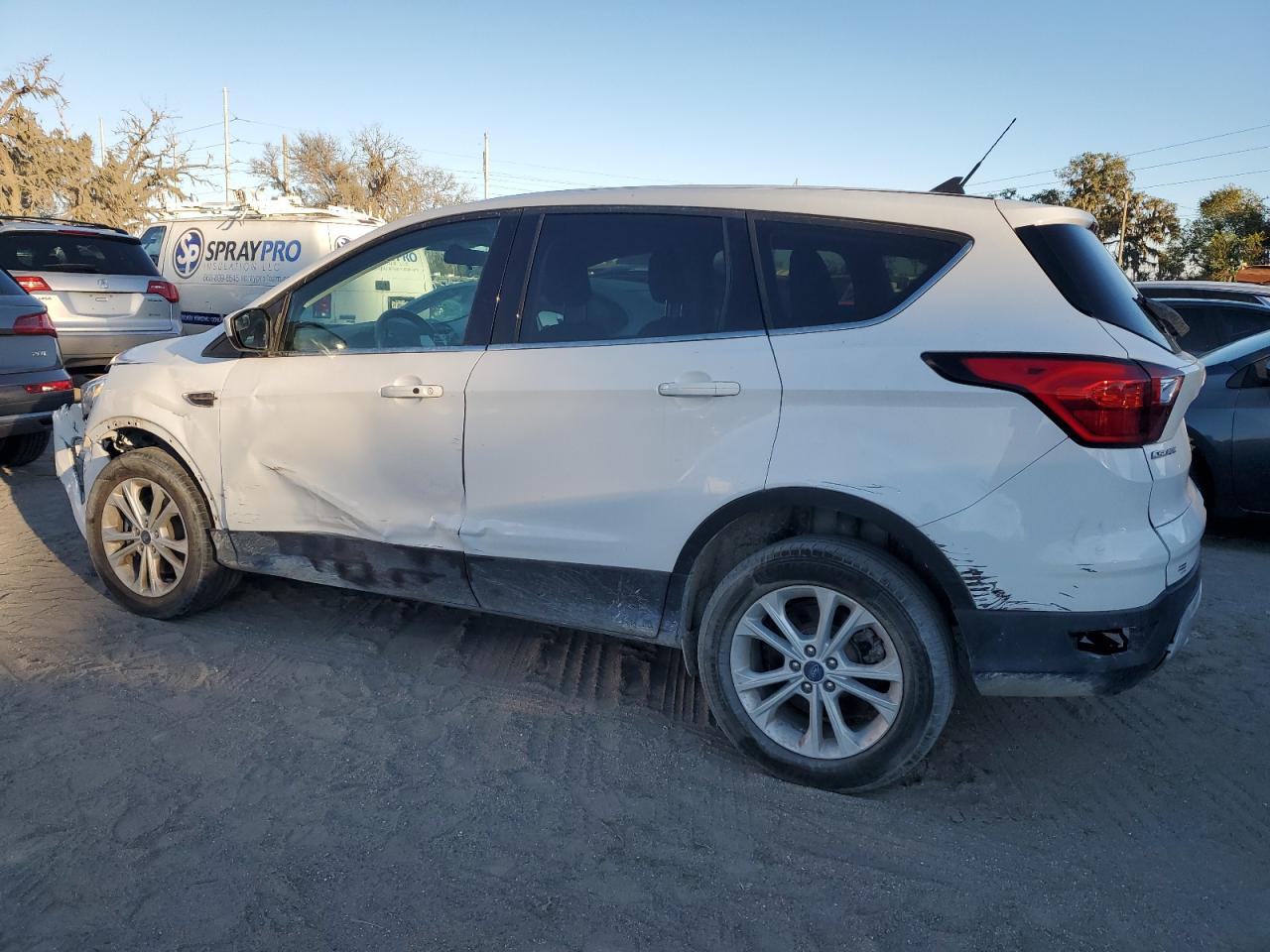 2019 Ford Escape - Image 2
