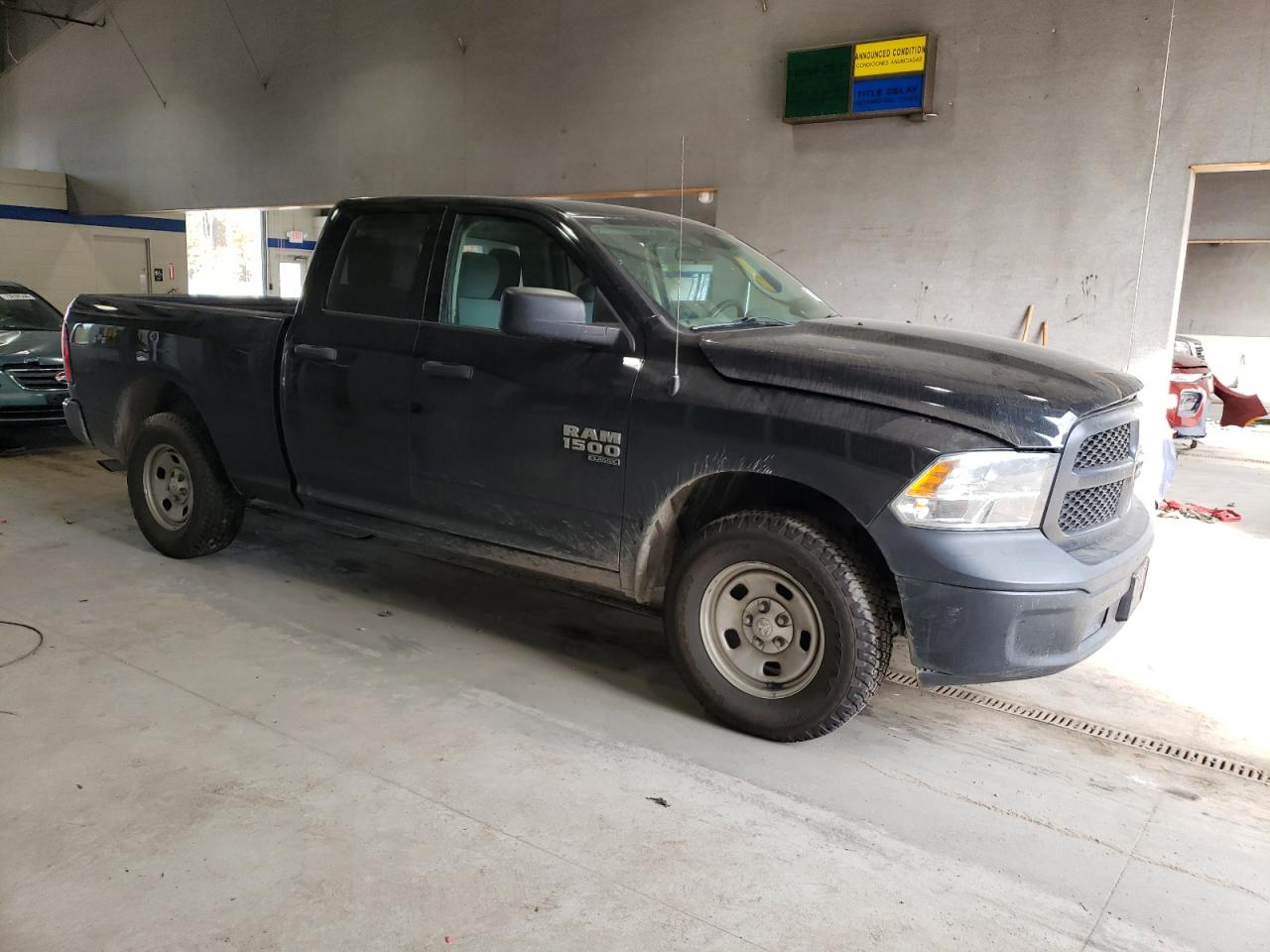 VIN 1C6RR7FG9KS620550 2019 RAM 1500 no.4