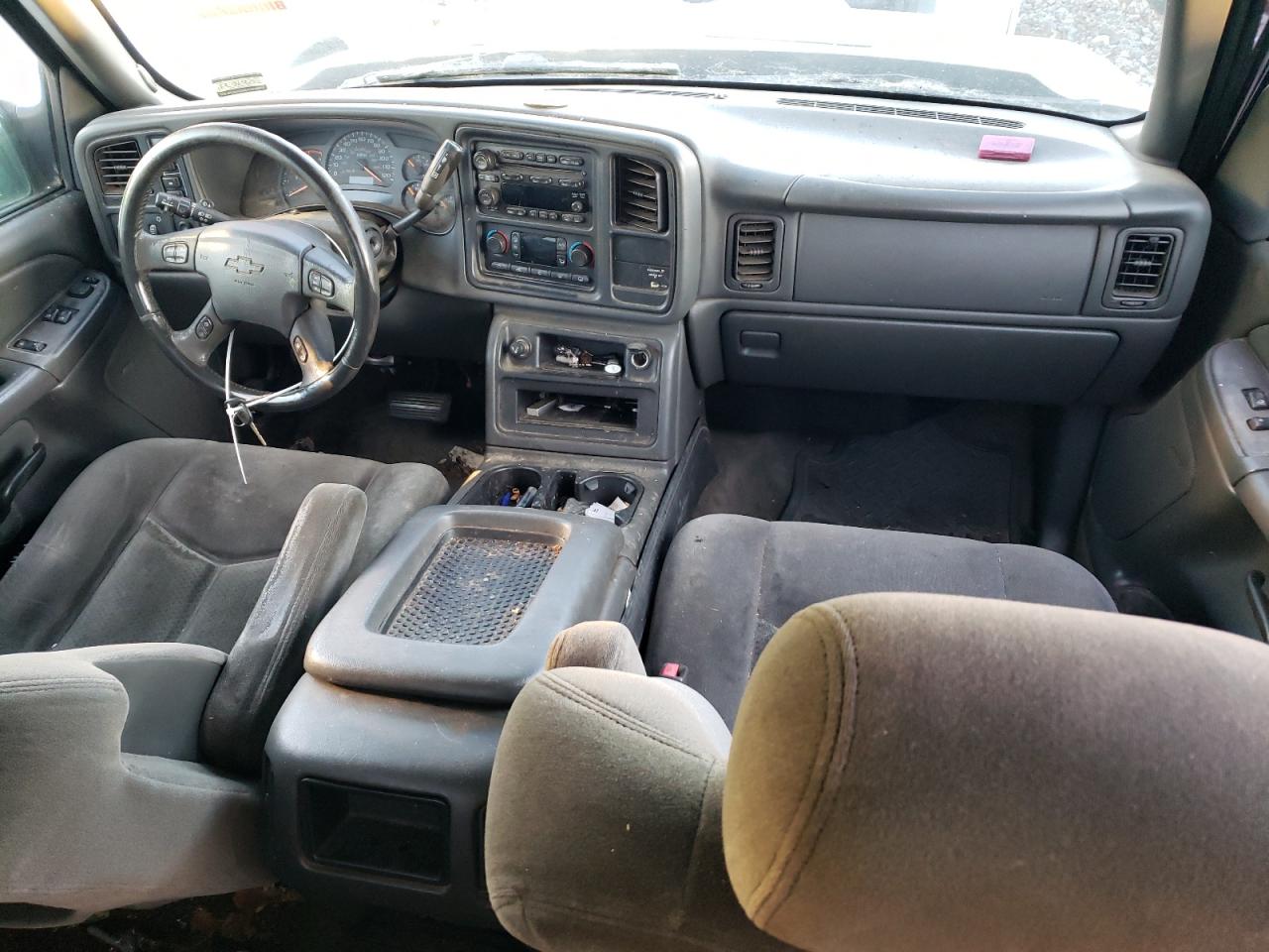 2005 Chevrolet Silverado - Image 8