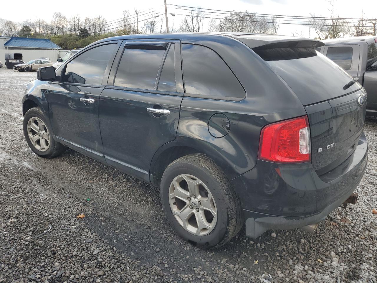 2011 Ford Edge - Image 2