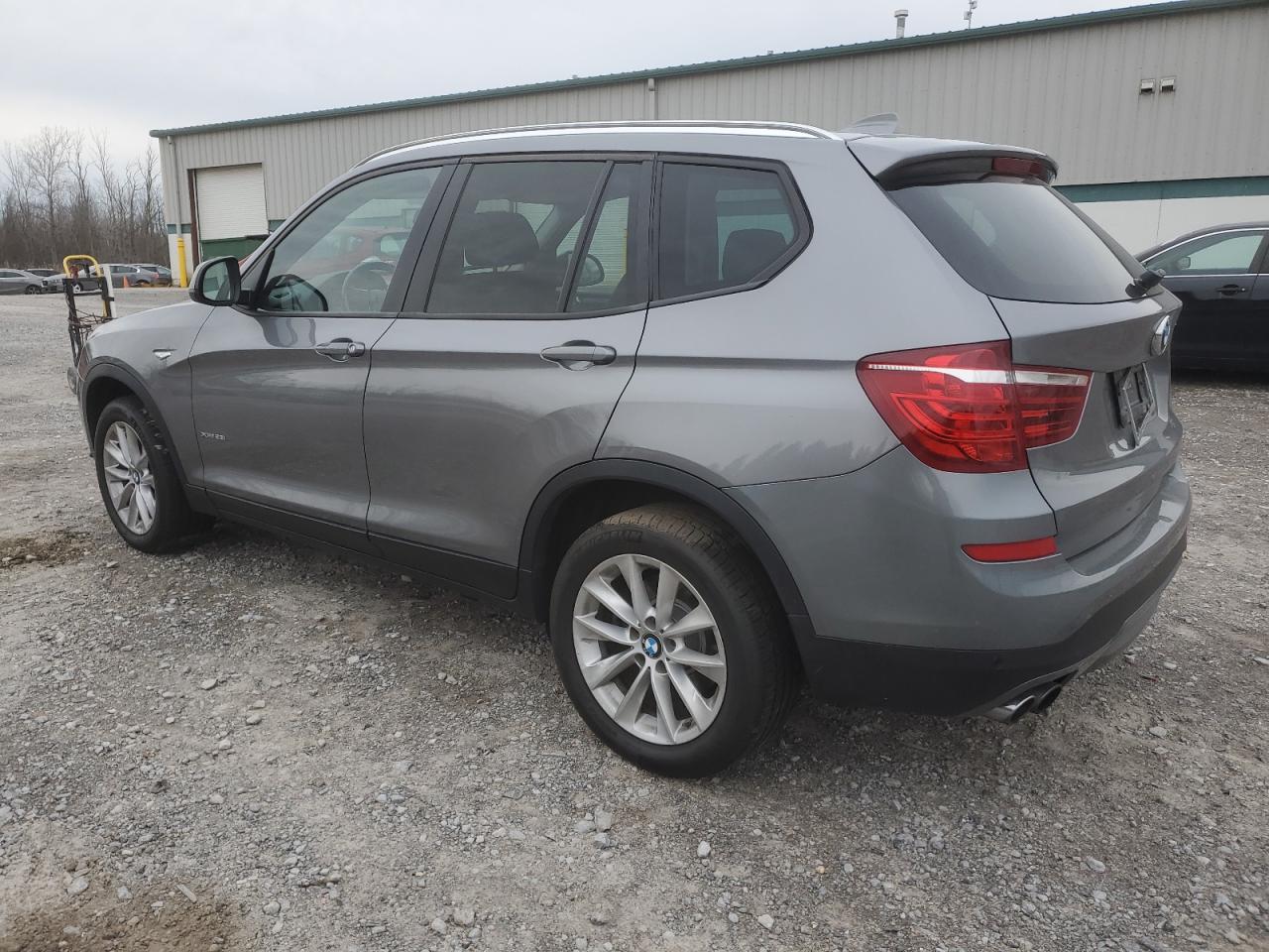 VIN 5UXWX9C33H0T16695 2017 BMW X3 no.2