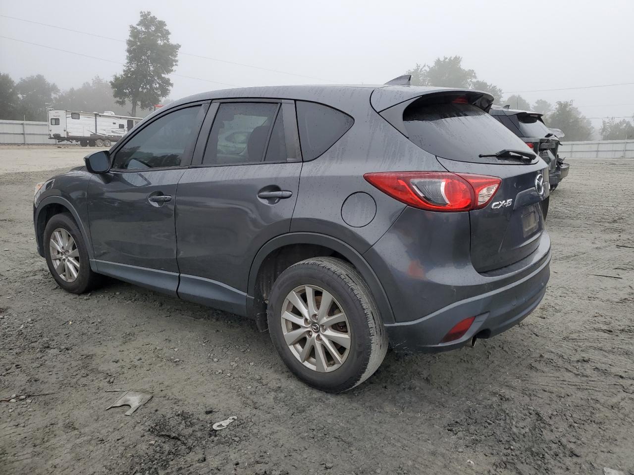 2016 Mazda CX-5 - Image 2