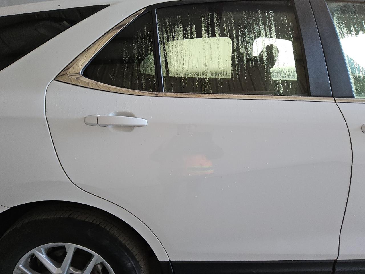 2023 Chevrolet Equinox - Image 10