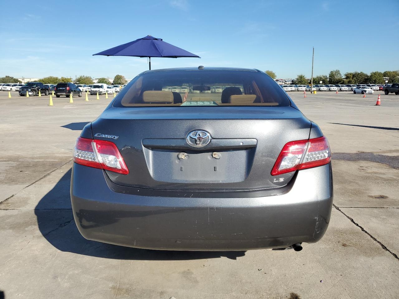 2011 Toyota Camry - Image 6