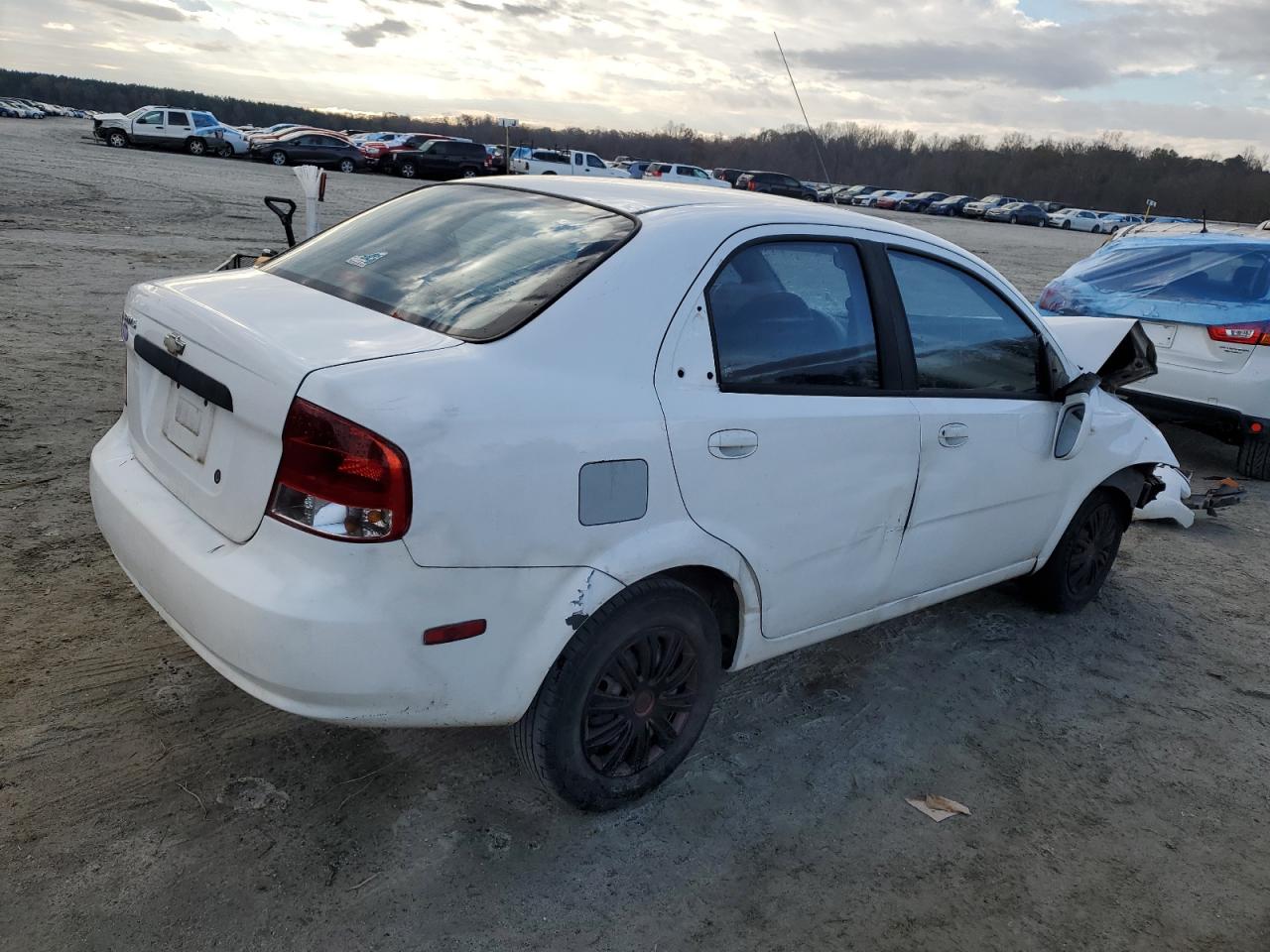 2006 Chevrolet Aveo - Image 3