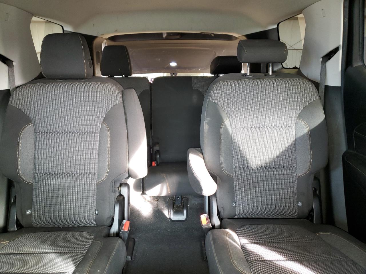 2018 Chevrolet Traverse - Image 10