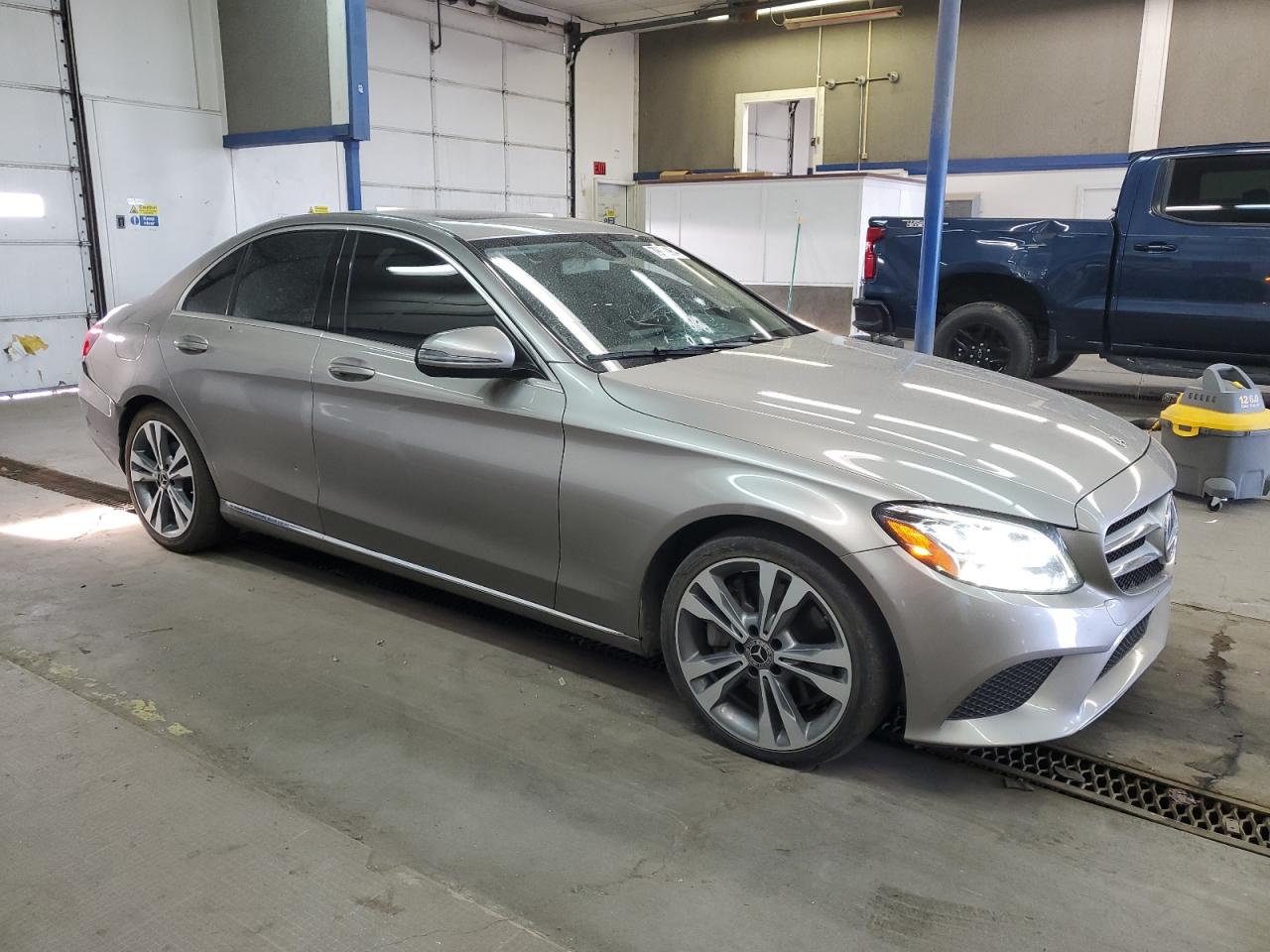 VIN 55SWF8DB6KU310398 2019 MERCEDES-BENZ C-CLASS no.4