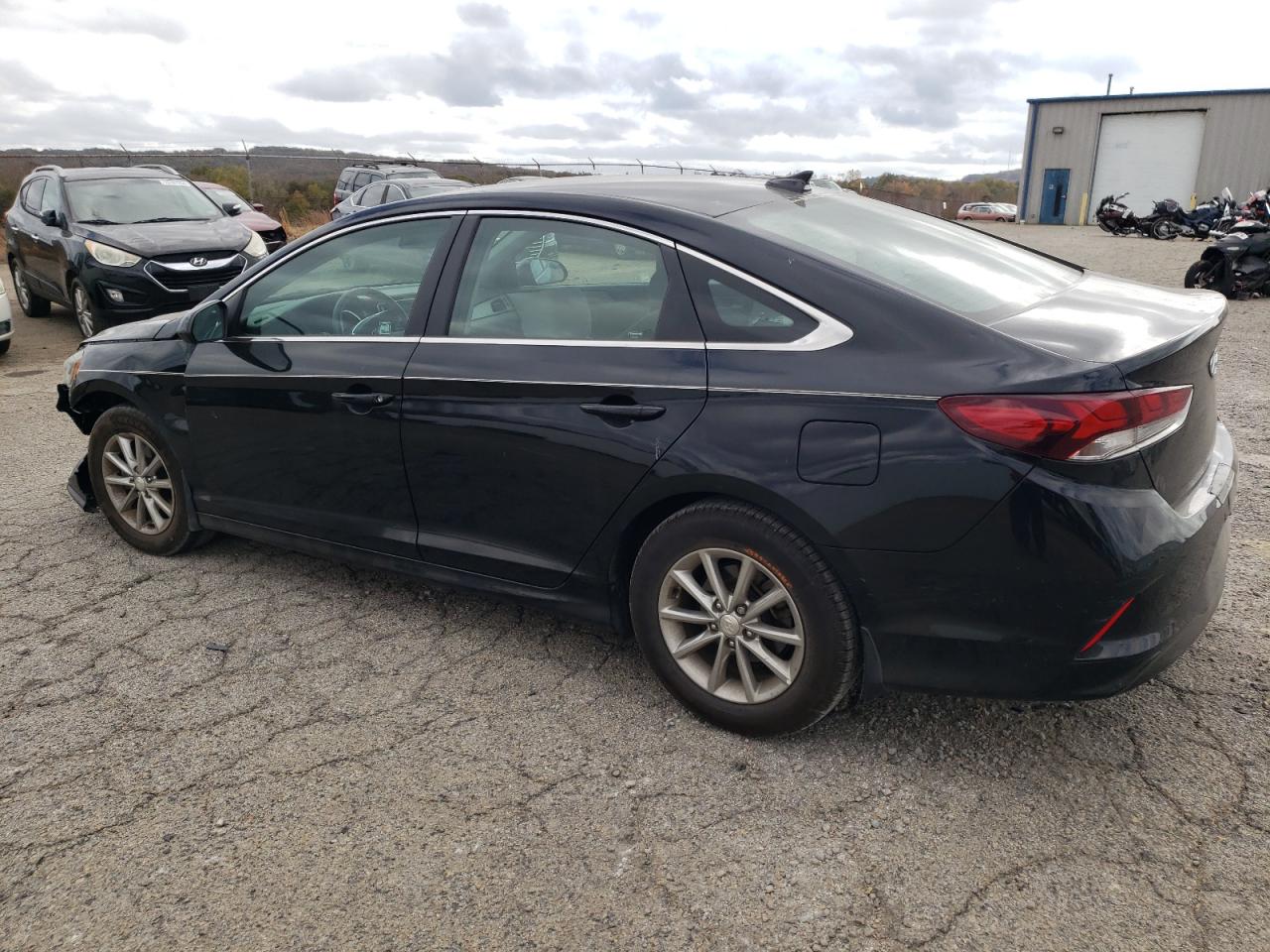 2018 Hyundai Sonata - Image 2