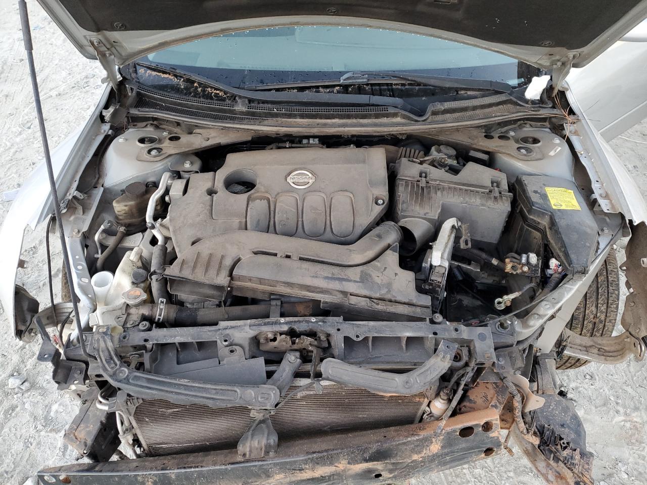 2012 Nissan Altima - Image 13