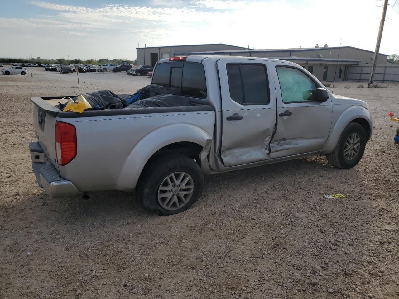 VIN 1N6AD0ER3JN758478 2018 NISSAN FRONTIER no.3