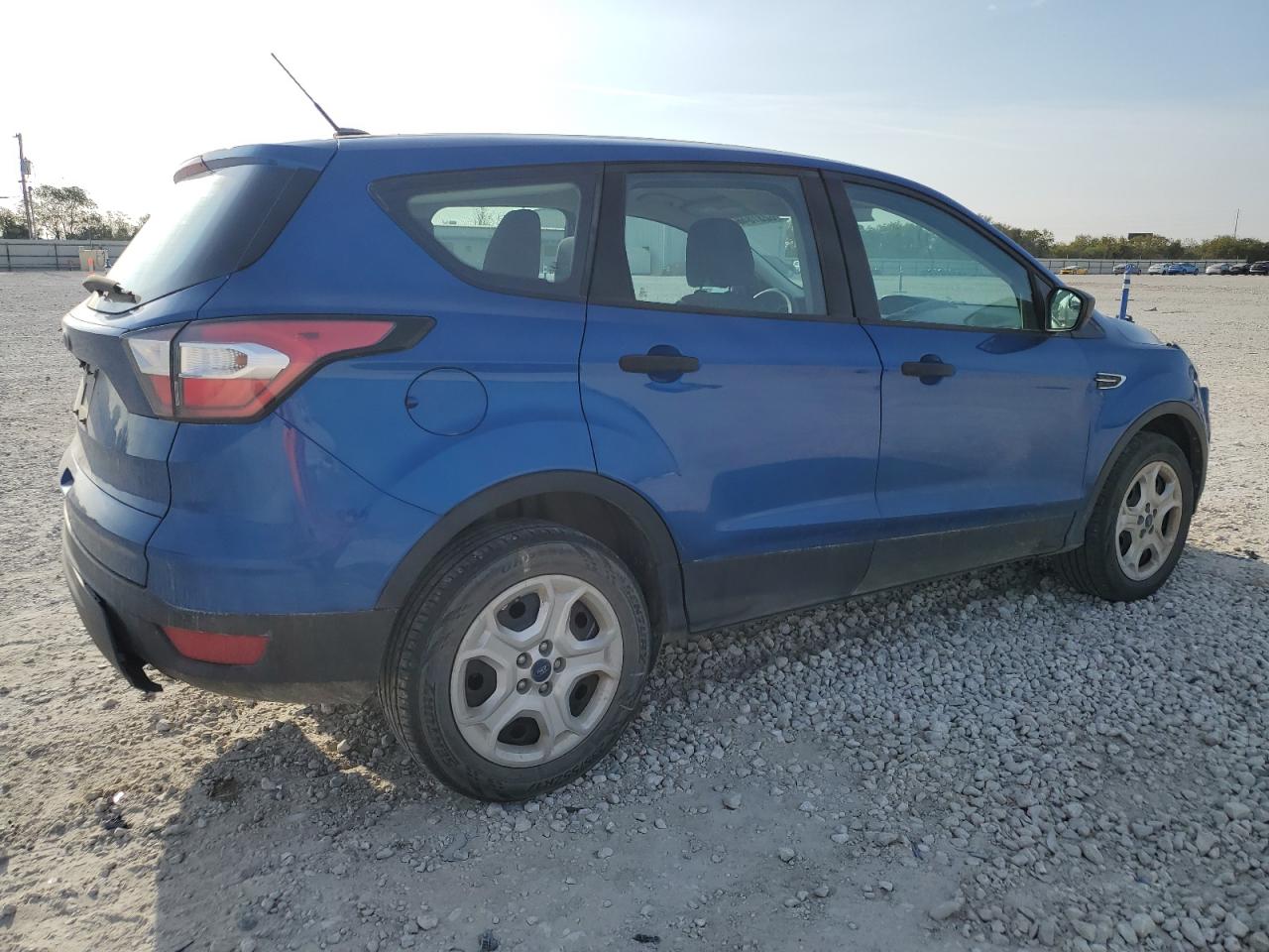 VIN 1FMCU0F70HUE96276 2017 FORD ESCAPE no.3