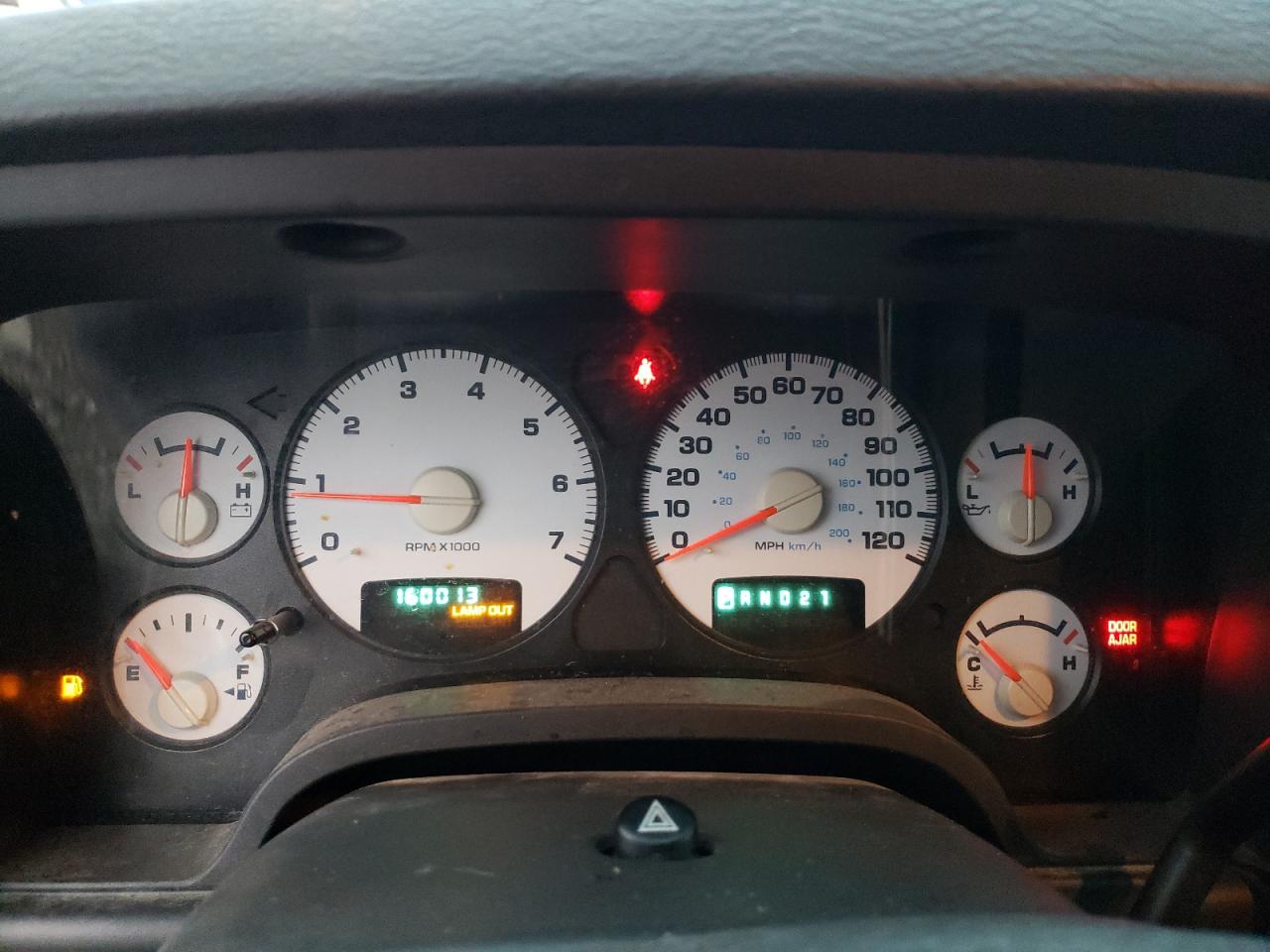 2002 Dodge RAM - Image 9